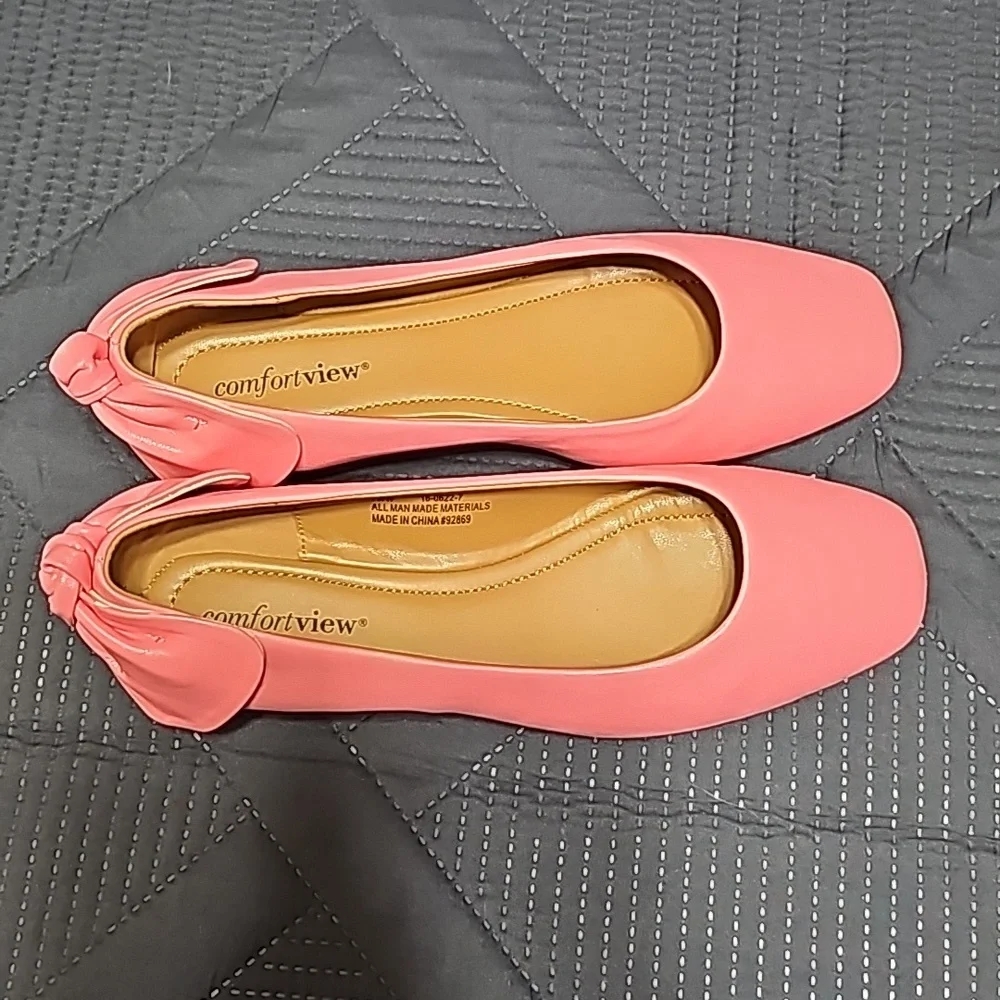 Pink flats - Picture 5 of 5